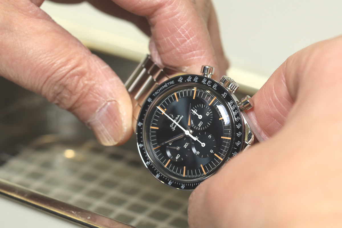 ブレスレットの超音波洗浄